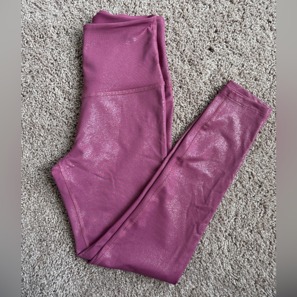 BEYOND YOGA Berry Pink Gold Metallic High Waist Crop Legging